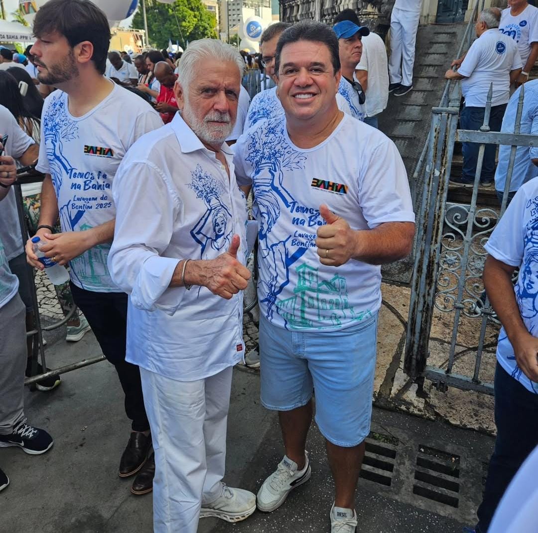DEPUTADO ESTADUAL MARQUINHOS VIANA PARTICIPA DA TRADICIONAL LAVAGEM DO BONFIM. MOMENTO DE FÉ E RELIGIOSIDADE.