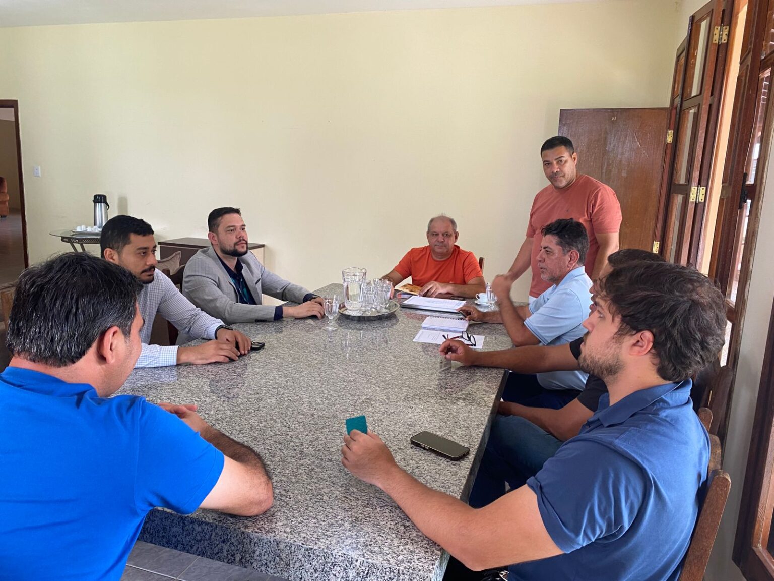 Prefeitura Municipal de Lagoa Real inicia tratativas com o Sicoob