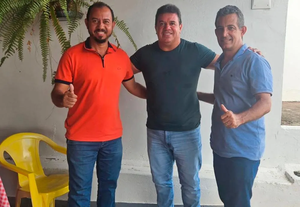 Deputado Marquinho Viana discute investimentos na agricultura familiar em Brumado