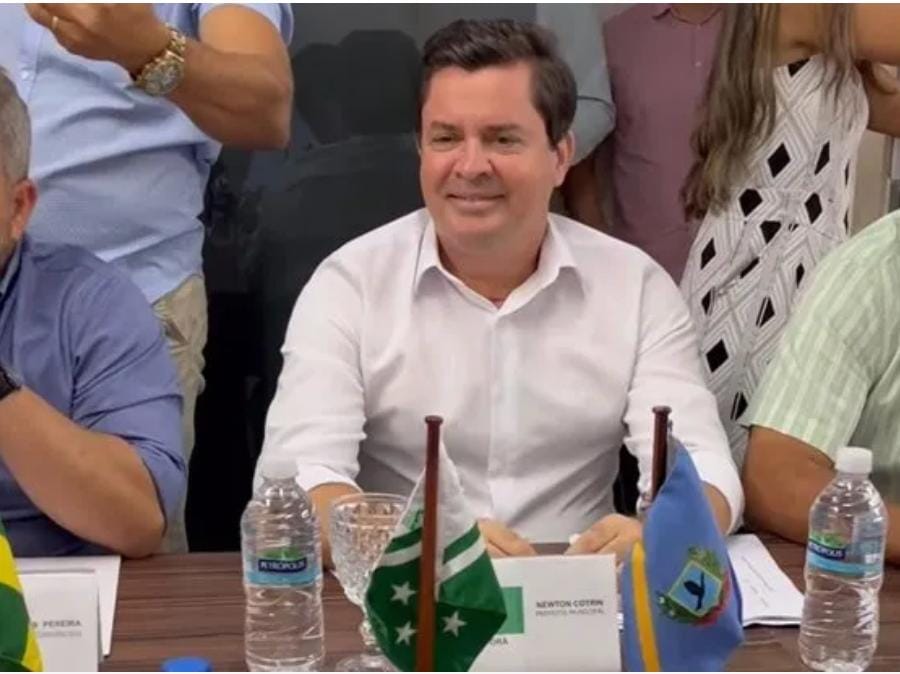 Prefeito de Igaporã é eleito presidente do Consórcio de Saúde do Alto Sertão