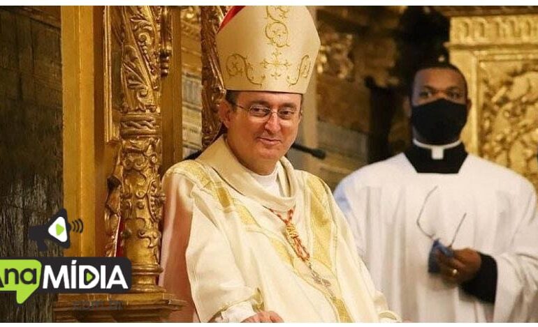 Com bom humor, arcebispo de Salvador reage à chance de virar papa: “Não tem mais perigo”Dom Sérgio da Rocha tem sido citado em listas de possíveis sucessores do Papa Francisco