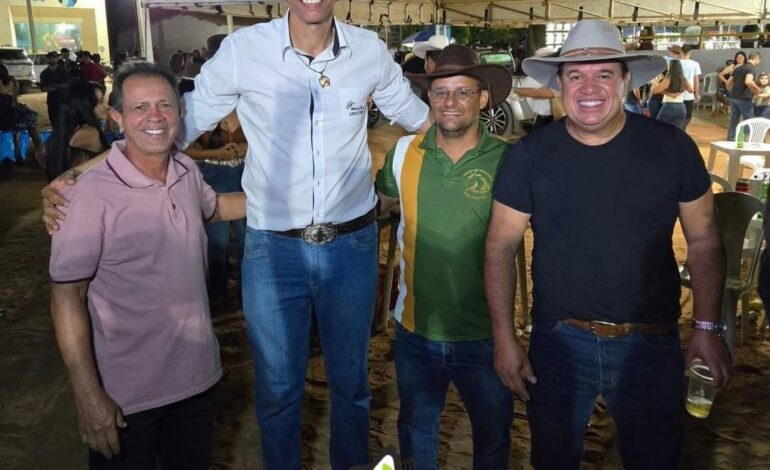 DEPUTADO ESTADUAL MARQUINHO VIANA O DEPUTADO DOS VAQUEIROS PARTICIPA DA CAVALGADA DE SÃO TIMÓTEO EM LIVRAMENTO DE NOSSA SENHORA