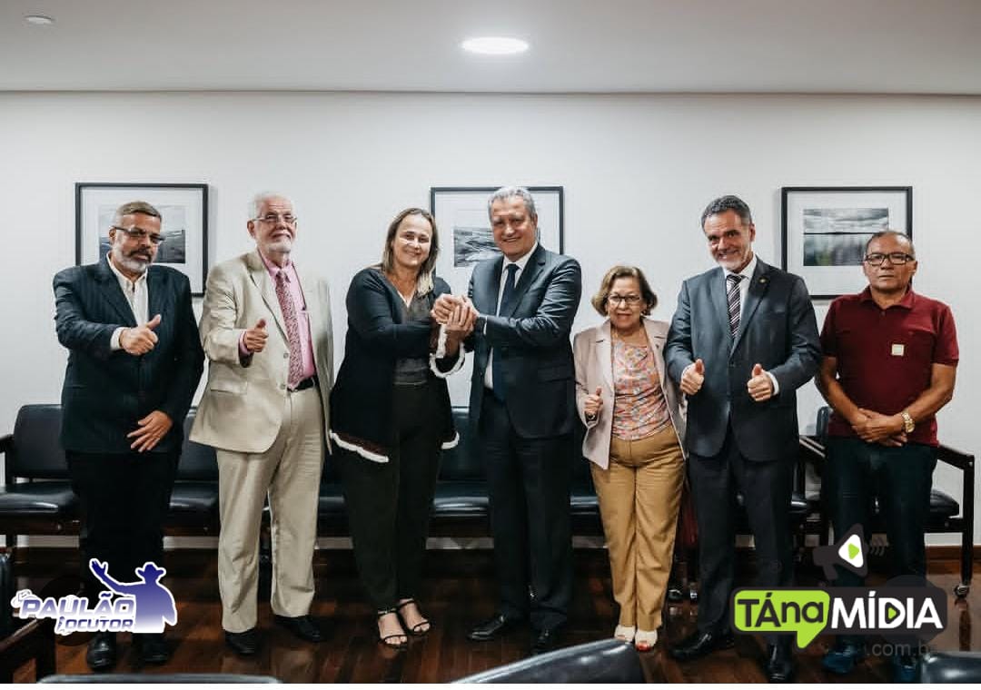 PREFEITA JOANINA SAMPAIO CUMPRE AGENDA EM BRASÍLIA AO LADO DO MINISTRO RUI COSTA E DEPUTADOS FEDERAIS