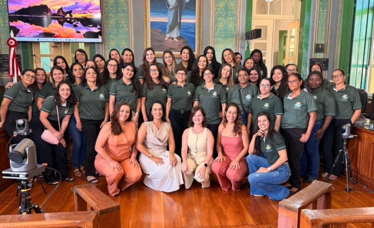 Câmara de Caetité realiza evento com servidoras em comemoração ao Dia Internacional da Mulher