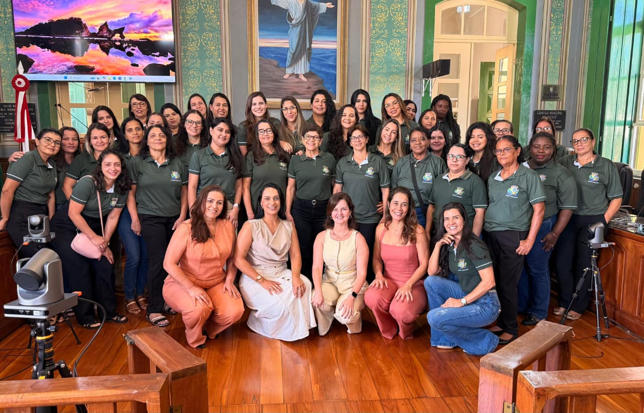 Câmara de Caetité realiza evento com servidoras em comemoração ao Dia Internacional da Mulher