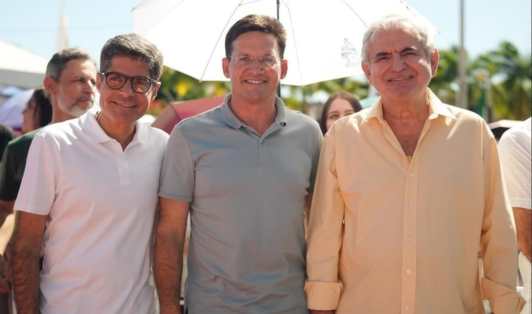 Senador Ângelo Coronel cumpre agenda em Caetité e participa da Festa de Santana Padroeira da Cidade ao lado de ACM Neto e João Roma